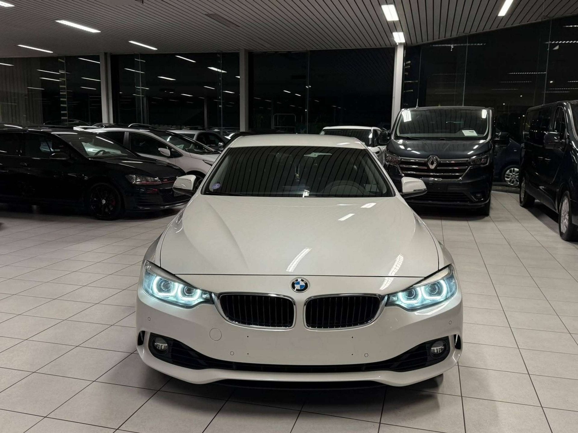 BMW 418i Automatique 1.5i Essence 100kW Euro 6d-TEMP-EV, Autos, 100 kW, Achat, Euro 6, Entreprise