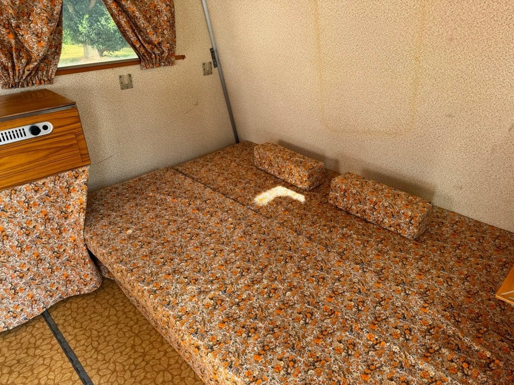 Klapcaravan, Standaardzit, Reservewiel, Tot en met 4, Tot 4 meter