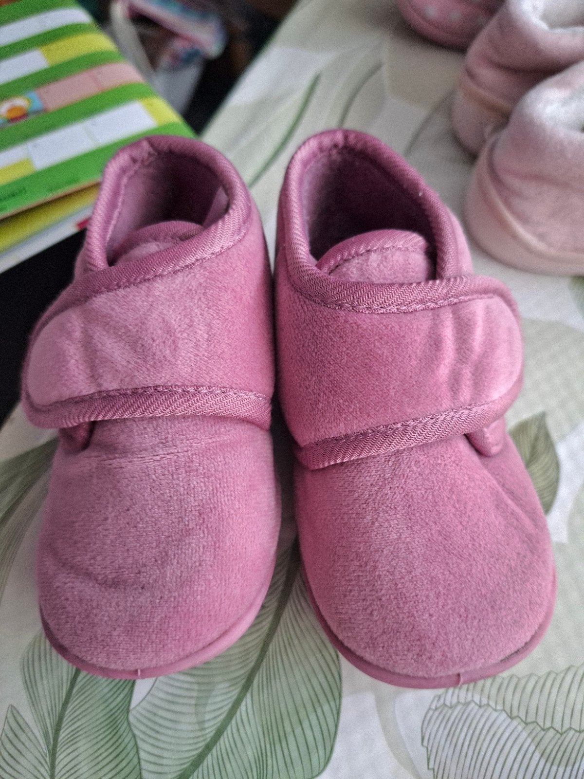 chausson pour fille taille 21/22, Enlèvement, Utilisé, Pantoufles, Fille