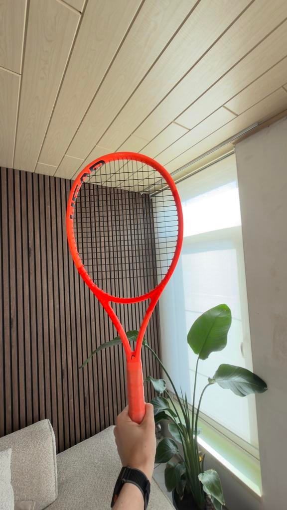 2 tennisrackets te koop, Raquette, L4, Comme neuf, Enlèvement