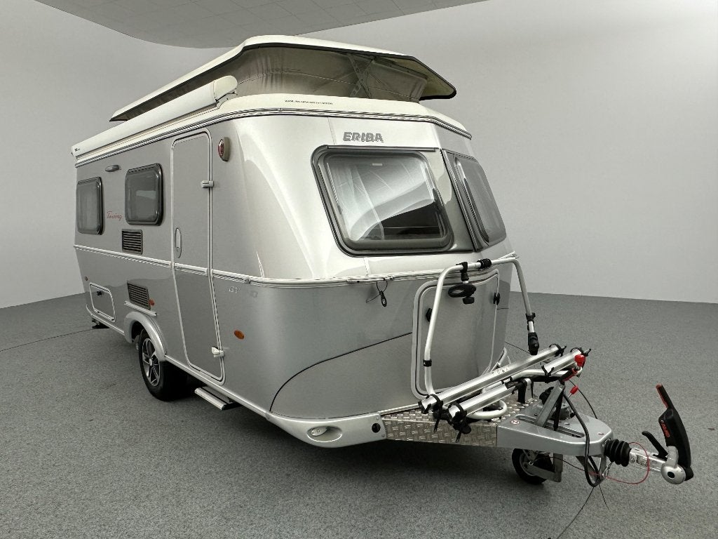 Eriba Touring Troll 540 GT Silver Cassetteluifel Mover, Caravanes & Camping, Caravanes, Entreprise, jusqu'à 3, 1000 - 1250 kg