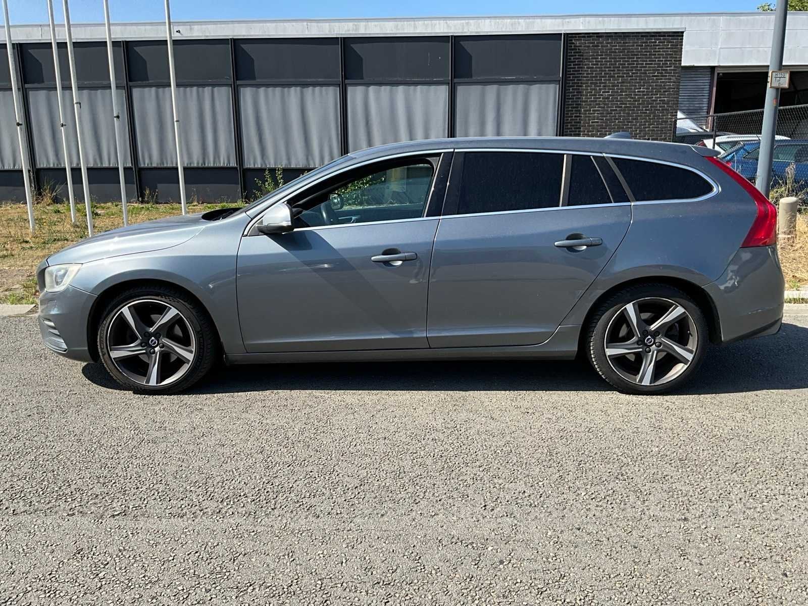 Volvo V60 Voiture de tourisme 2016, Achat, Entreprise, Boîte manuelle, Autre carrosserie