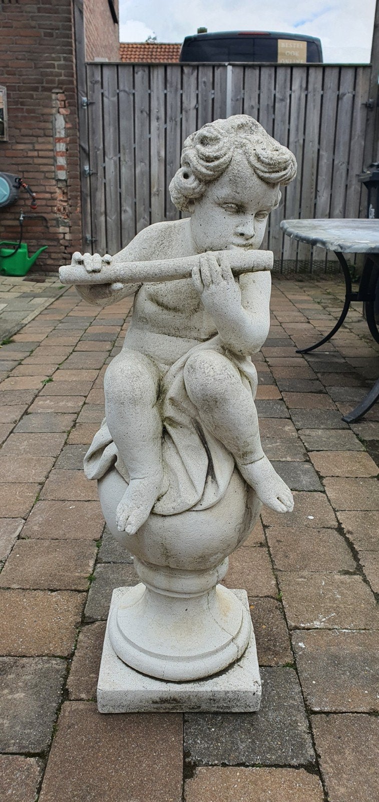 Engelen Beeld op bol met fluit, Tuin en Terras, Tuinbeelden, Engelenbeeld, Ophalen