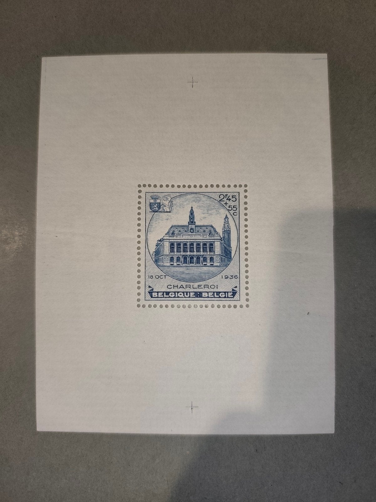 tuberculose Hôtel de ville de Charleroi COB/boc 437 état neu, Neuf, 1 Autocollant, Enlèvement ou Envoi, Non oblitéré