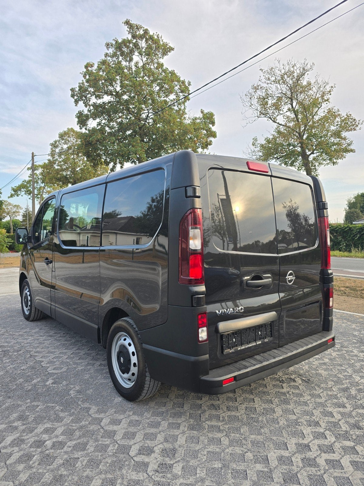 Opel Vivaro à cabine double 6Pl Light Freight//Navi/Pdc/Crui, Vivaro, Euro 6, Entreprise, Boîte manuelle