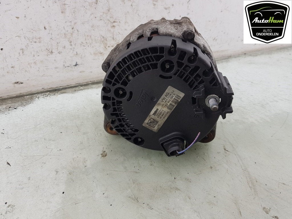 DYNAMO Audi A4 Avant (B9) (01-2015/10-2019), Gebruikt, Audi