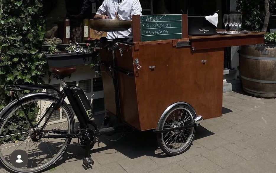 Triporteur pour events, feux gaz sur jolie caisse en bois, Enlèvement, Comme neuf