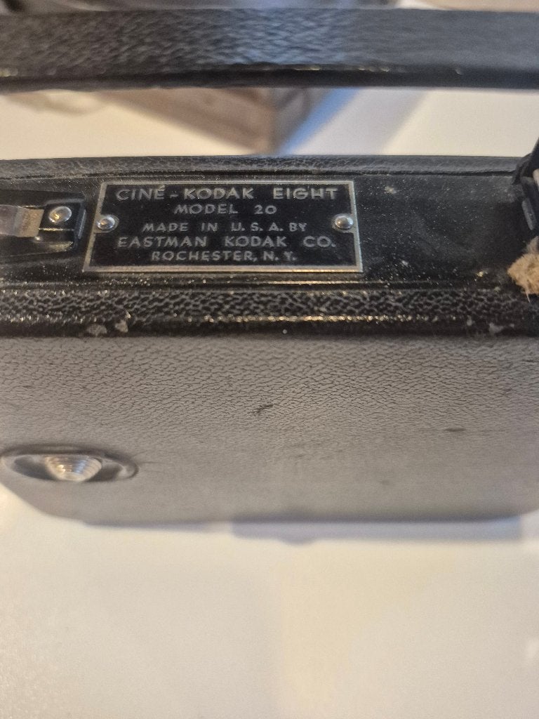 Cine-Kodak Eight Model 20 (1930s) + Sacoche d'origine, Enlèvement, Utilisé, Compact, Kodak