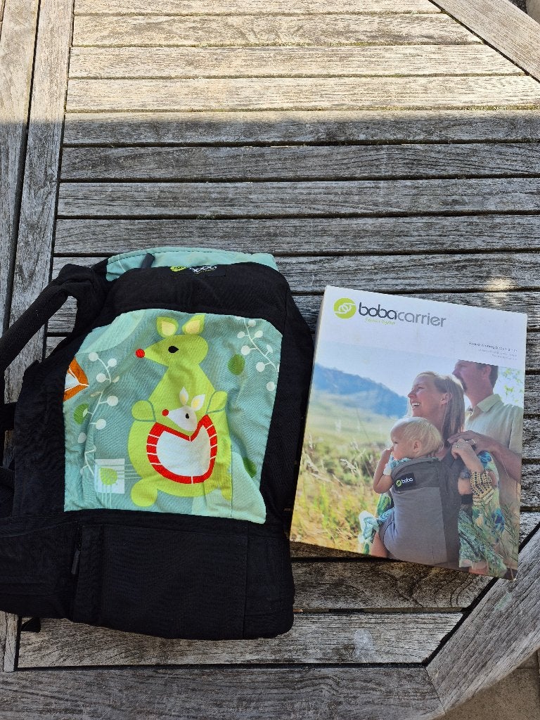 Draagzak, Kinderen en Baby's, Babydragers en Draagdoeken, Buik of Rug, Zo goed als nieuw, Draagzak, Ophalen