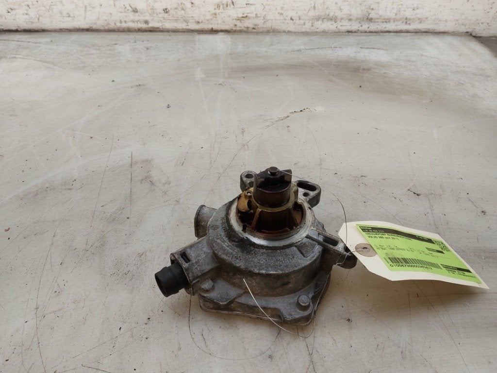 VACUUM POMPE FREIN BOOSTER Volvo V60 I (FW / GW), Dhr. J. Ham, Administratie@autoham.nl, Nijkerkerstraat 27a 27a
3821 CD  AMERSFOORT, NL