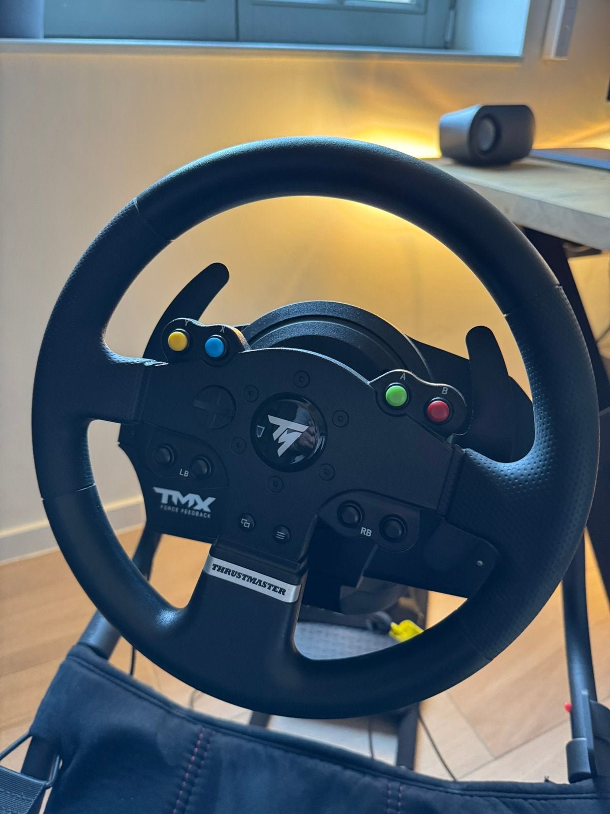 Trustmaster TMX (Xbox & PC) Racestuur, Games en Spelcomputers, Ophalen, Zo goed als nieuw, Stuurtje of Sportattribuut, Xbox Series X
