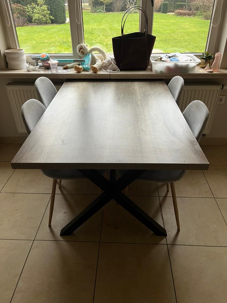 Eettafel 90x140 inclusief 4 stoelen, Ophalen, Gebruikt, 100 tot 150 cm, 50 tot 100 cm