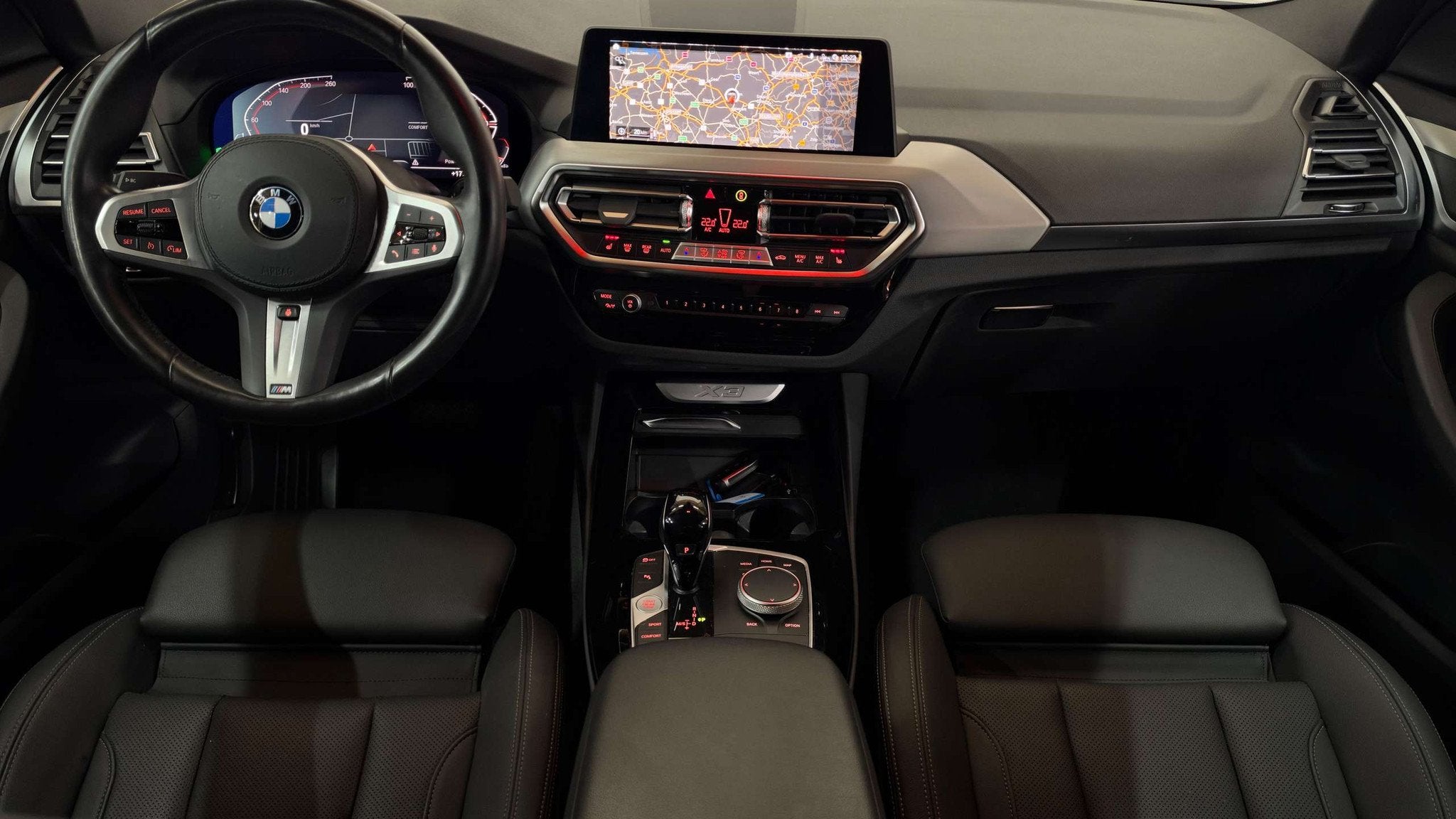 BMW X3 2.0iA xDrive20*Garantie*Facelift*LED*Getinte Ruite, Auto's, 4 cilinders, Overige brandstoffen, Zwart, 5 zetels