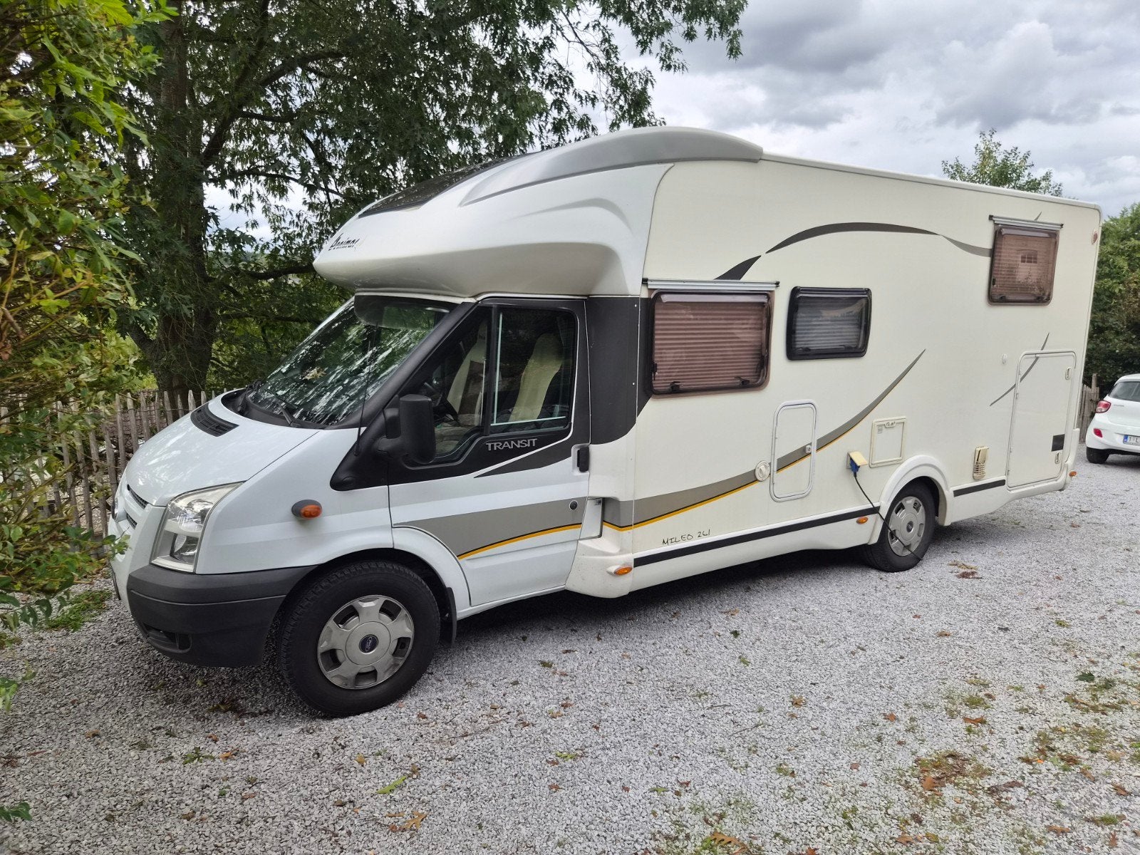 Camping car Benimar mileo 261, Caméra de recul, Boîte manuelle, Particulier, 7 à 8 mètres
