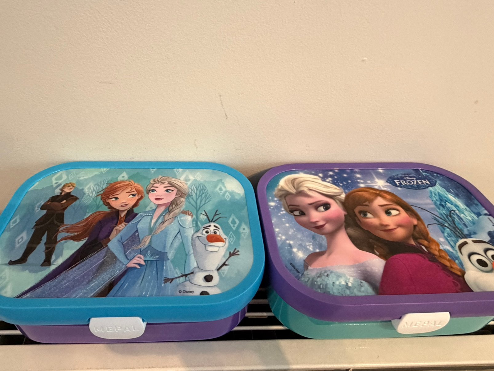 Set van 2 Mepal brooddozen, Frozen, Diversen, Schoolbenodigdheden, Ophalen of Verzenden, Zo goed als nieuw