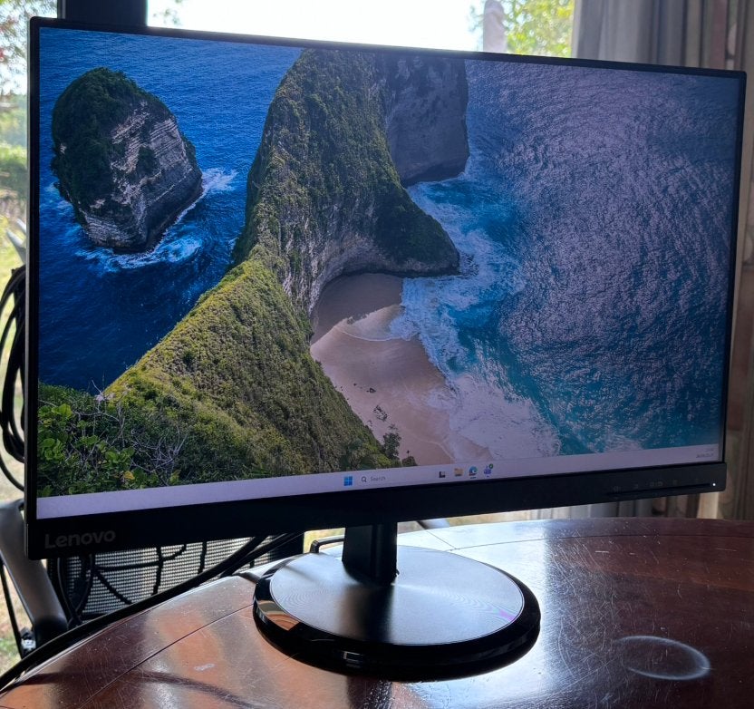 Lenovo 24 inch Computerscherm, Ophalen, VA, Zo goed als nieuw, HDMI