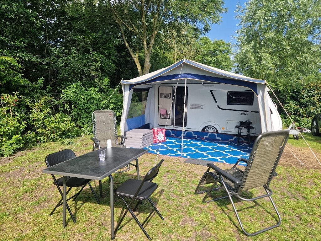 Mini Freestyle 390 caravan, Caravans en Kamperen, Caravans, Particulier, tot en met 4, 500 - 750 kg, Trigano, Omvormbare zithoek