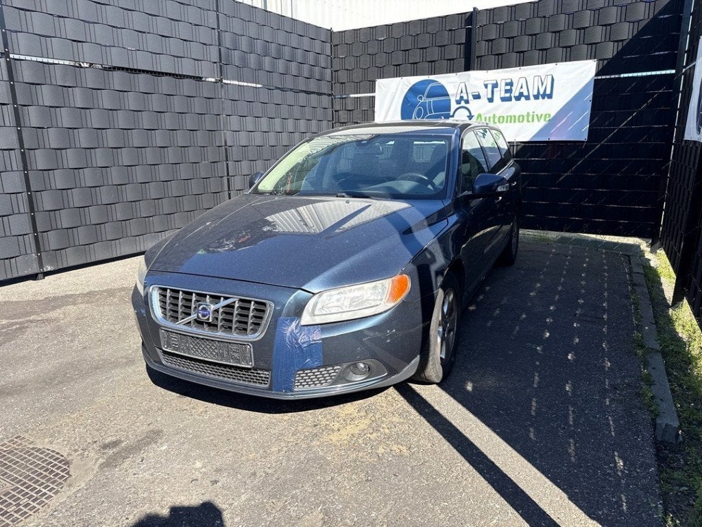 PHARE / OPTIQUE AVANT GAUCHE Volvo V70 (BW), Info@volvocars.com, Volvo Car Germany GmbH, Siegburger Straße 229
50679  Köln, DE