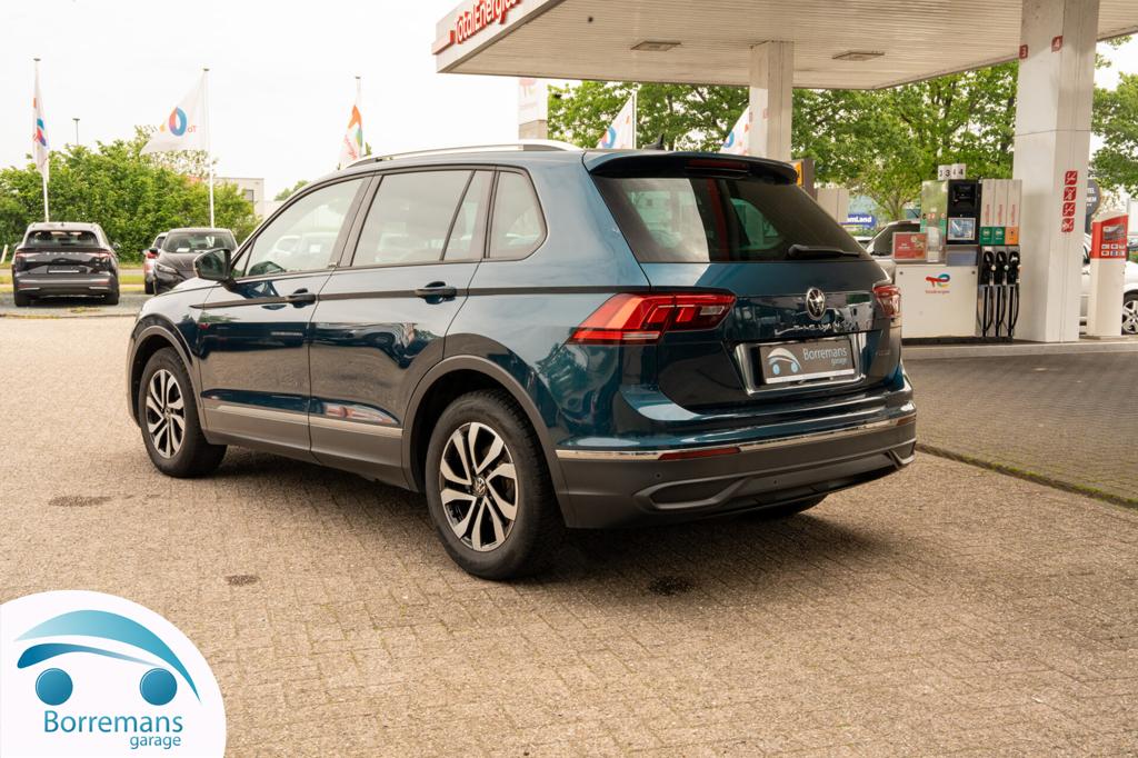 Volkswagen Tiguan 1.5 TSI Camera/Carplay/Lane assist/Front, Auto's, Volkswagen, 0 kg, 1498 cc, 4 cilinders, Bedrijf