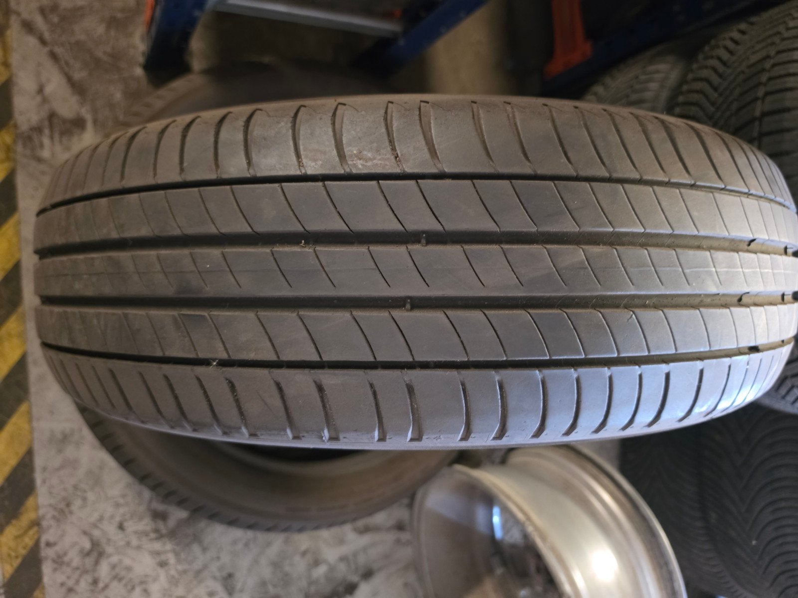 195/55r20 Michelin 60€ chacun avec montage et équilibrage, Enlèvement