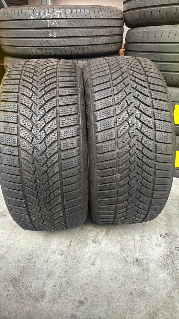 2354019 235/40/19 235/40R19 marque d'hiver Semperit, Enlèvement