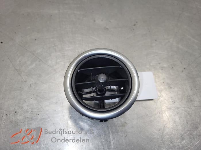 Luchtrooster Dashboard van een Mercedes Vito, Gebruikt, -, Ophalen of Verzenden, -