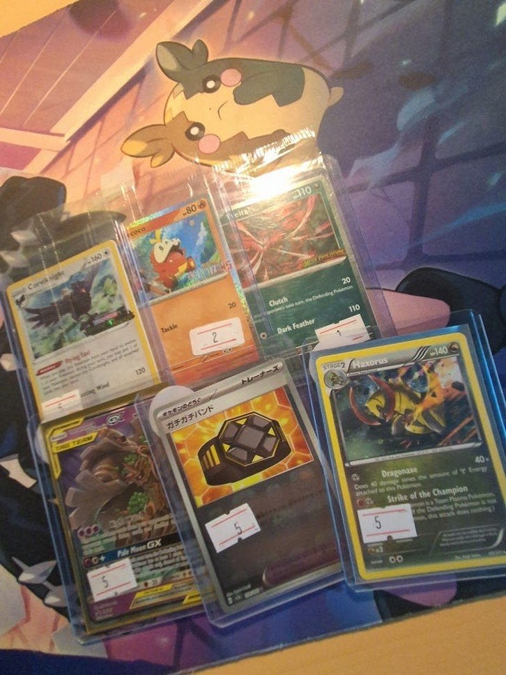 Lot 557 Pokemon kaarten alle soorten, Ophalen of Verzenden