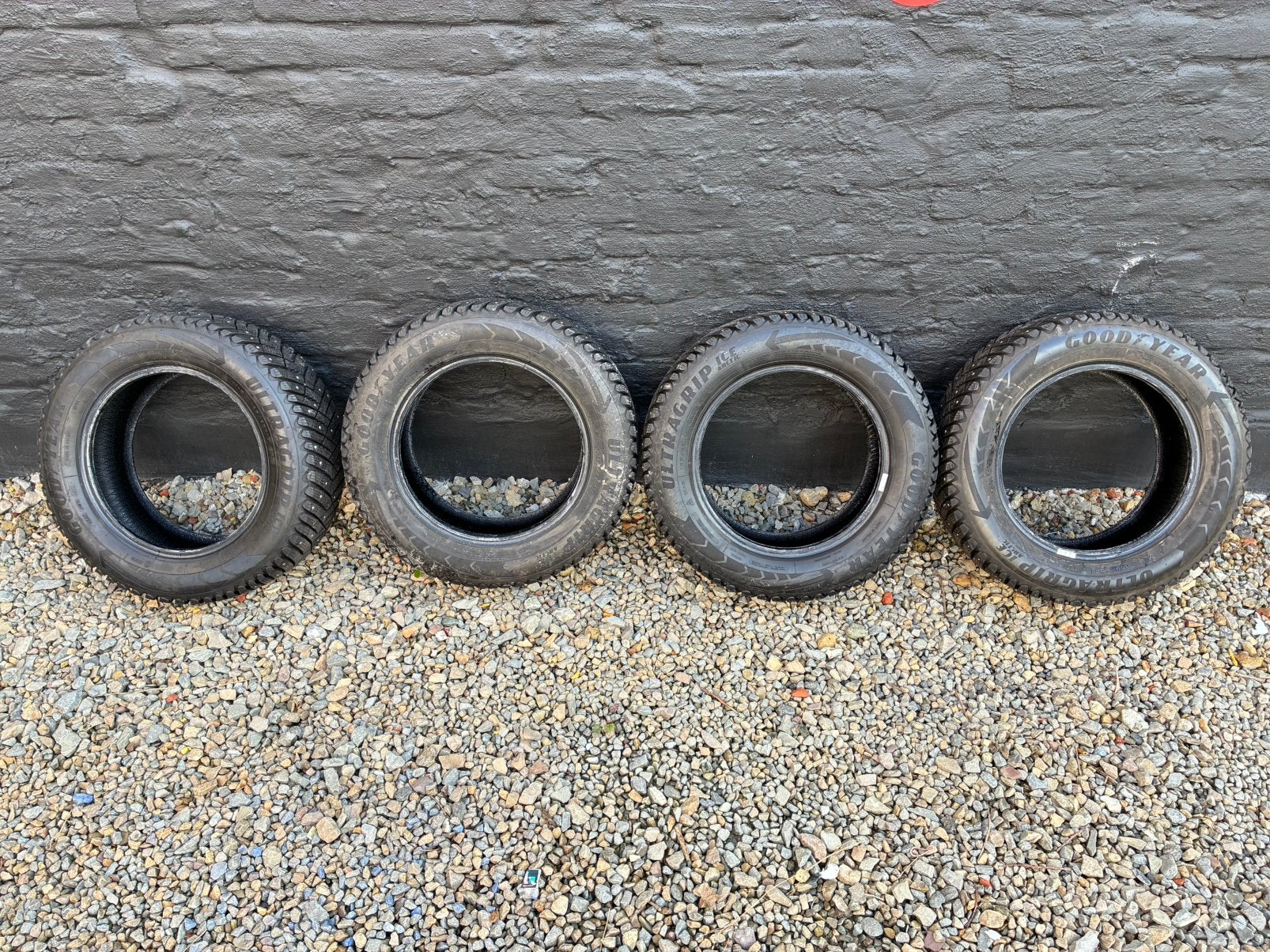 Pneus hiver Goodyear Ultragrip Arctic Ice 195/65/15, Neuf, 15 pouces, Pneus hiver, Pneu(s)