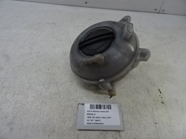 EXPANSIERESERVOIR Volkswagen Passat Variant (3G5), Gebruikt, Volkswagen