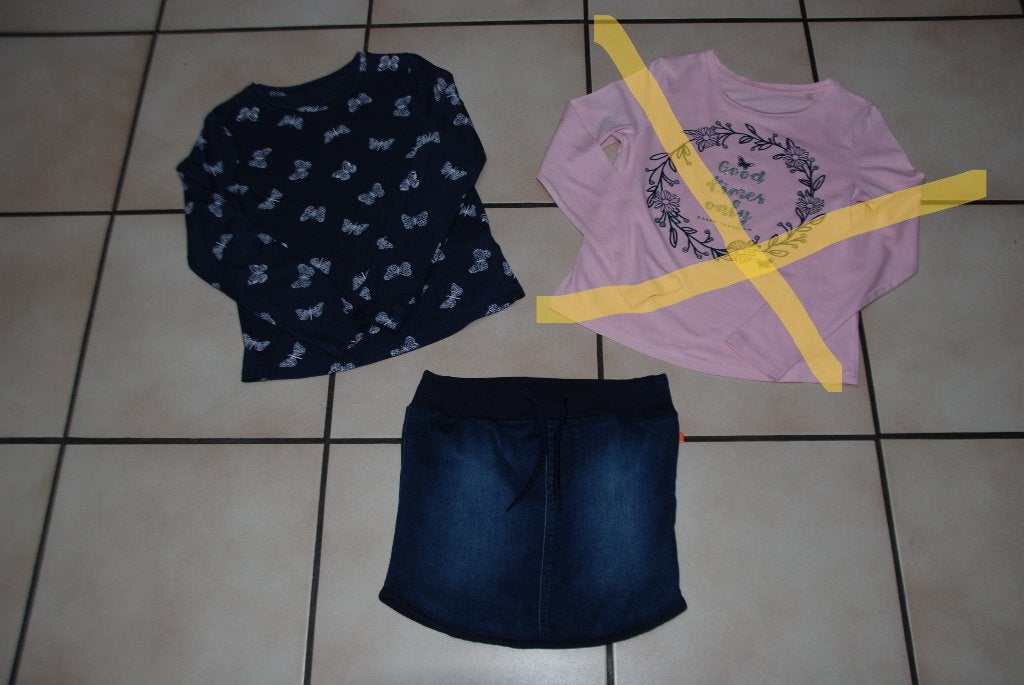 Superbe lot de 2 vêtements assortis pour fille T134 ou 9A, Enfants & Bébés, Vêtements enfant | Taille 134, C&A, Enlèvement ou Envoi