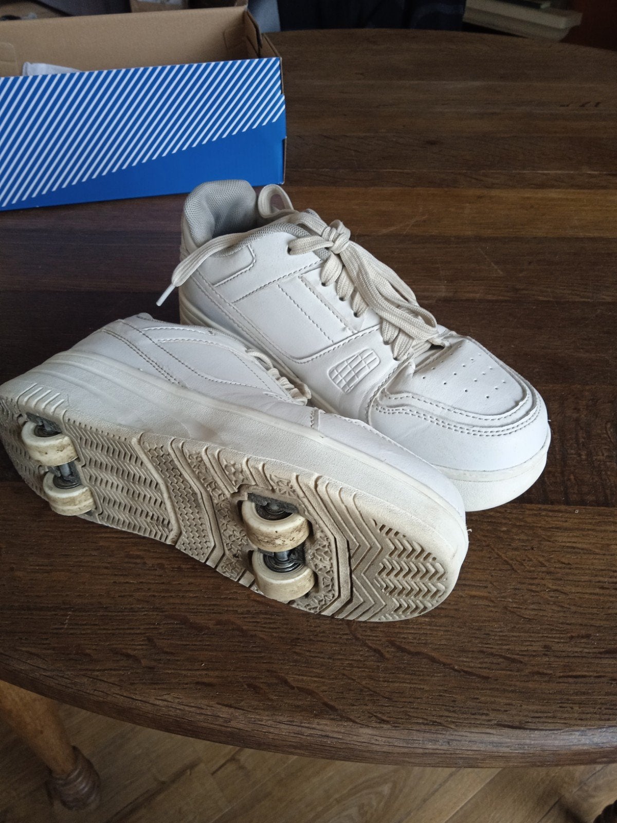 Baskets à roulettes, Enlèvement ou Envoi