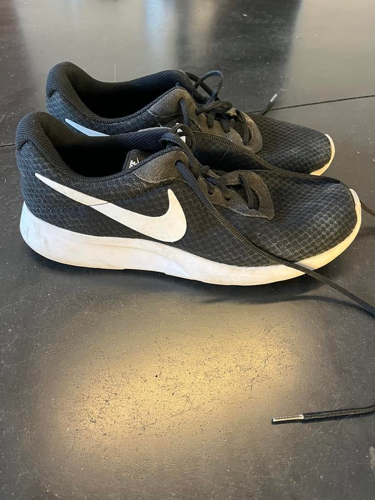 Nike loopschoenen maat 44 unisex, Ophalen of Verzenden, Gedragen, Sportschoenen, Zwart