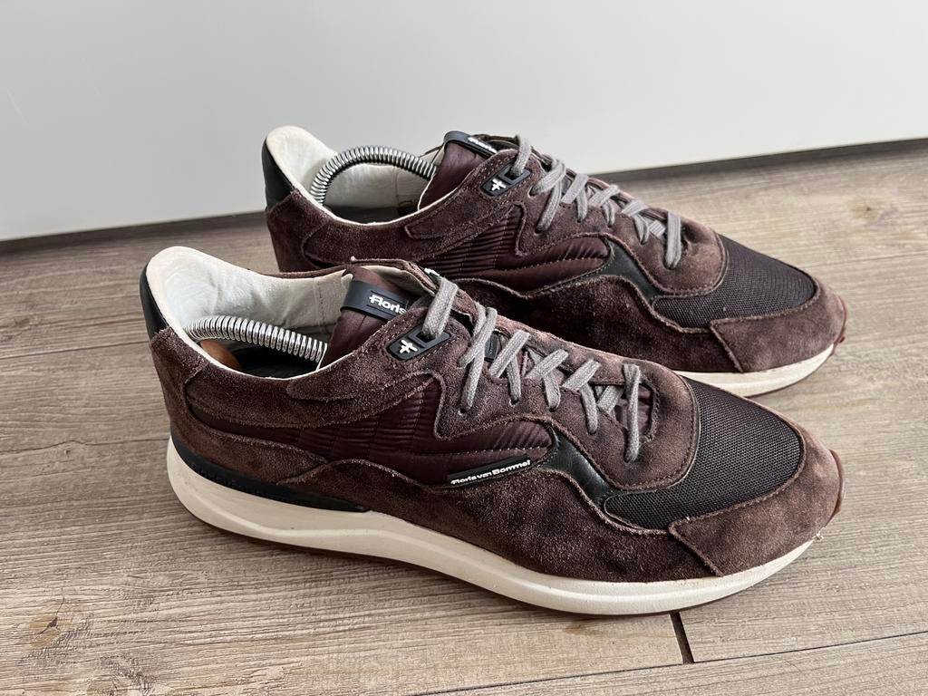 Floris van Bommel Noppi sneakers maat 9.5 / 43.5, Vêtements | Hommes, Chaussures, Comme neuf, Baskets, Brun, Enlèvement ou Envoi