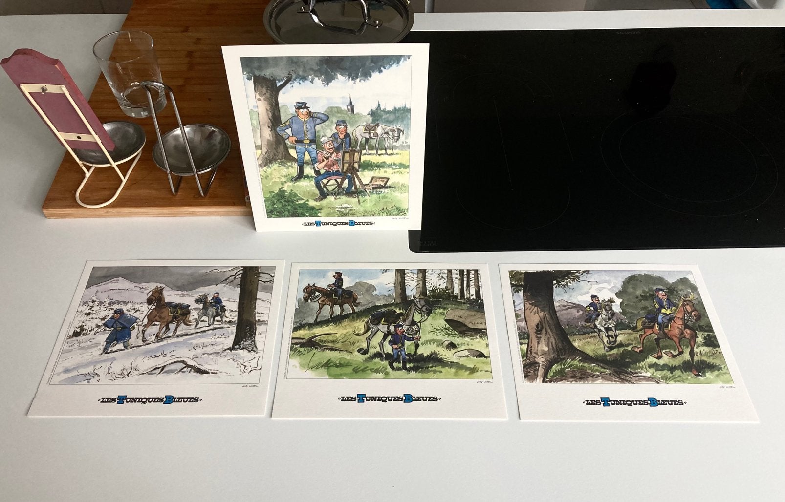 De blauwe tunieken - 4 boekplaten - 15€ voor de 4, Verzamelen, Stripfiguren, Ophalen of Verzenden, Overige figuren, Nieuw
