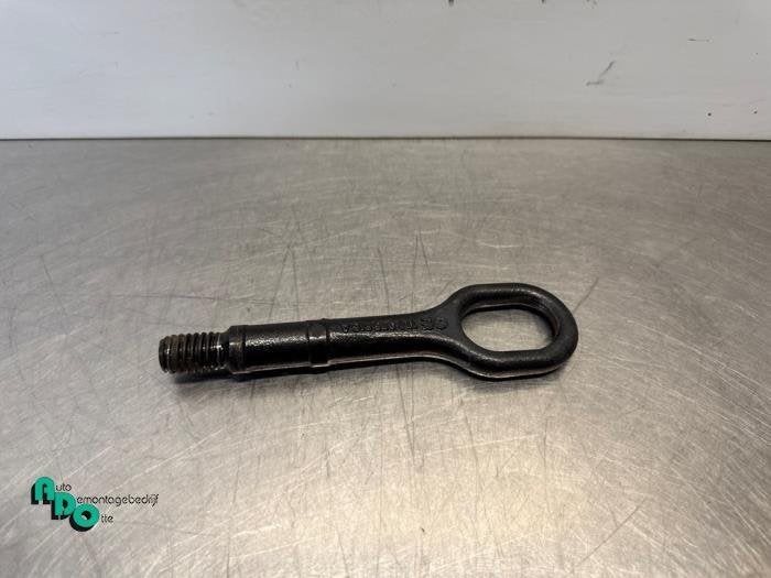 Crochet de remorquage avant d'un Volkswagen Golf (Golf 04-), Autos : Pièces & Accessoires, Volkswagen, -, 3 mois de garantie, Utilisé