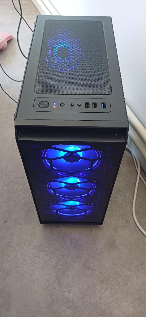 Tour Ordinateur Gaming PC, Informatique & Logiciels, Megaport, AMD Ryzen 5, Utilisé, Gaming