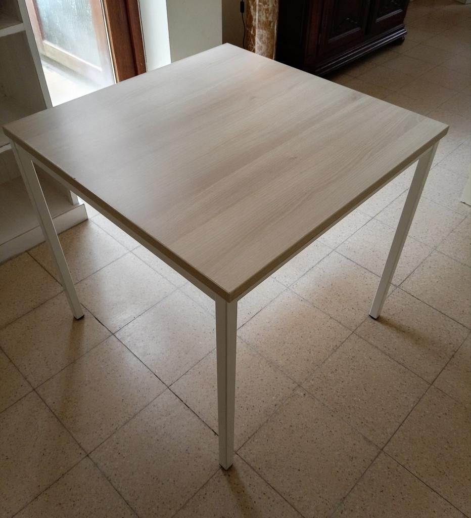 Tafels vierkant model. 3stuks, Maison & Meubles, Tables | Tables à manger, Carré, Enlèvement