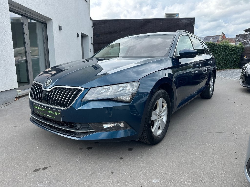 Skoda Superb 1.5 TSI met garantie, Auto's, Voorwielaandrijving, 1498 cc, 4 cilinders, Blauw
