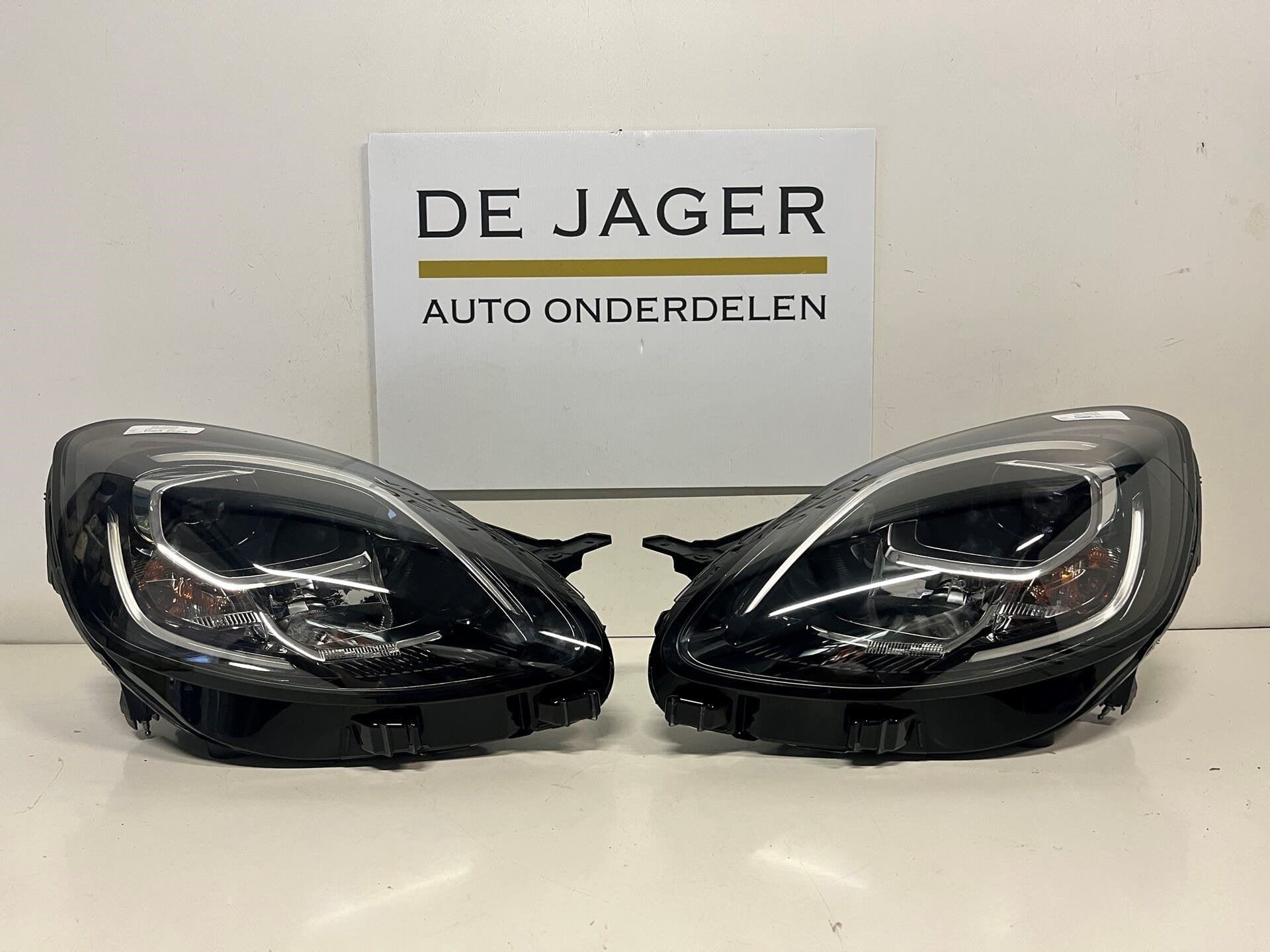 FORD PUMA LED KOPLAMPEN SET L + R L1TB-13E014-EH L1TB13E015E, Auto-onderdelen, Gebruikt, Info@ford.com, Ford, Ford Motor Company