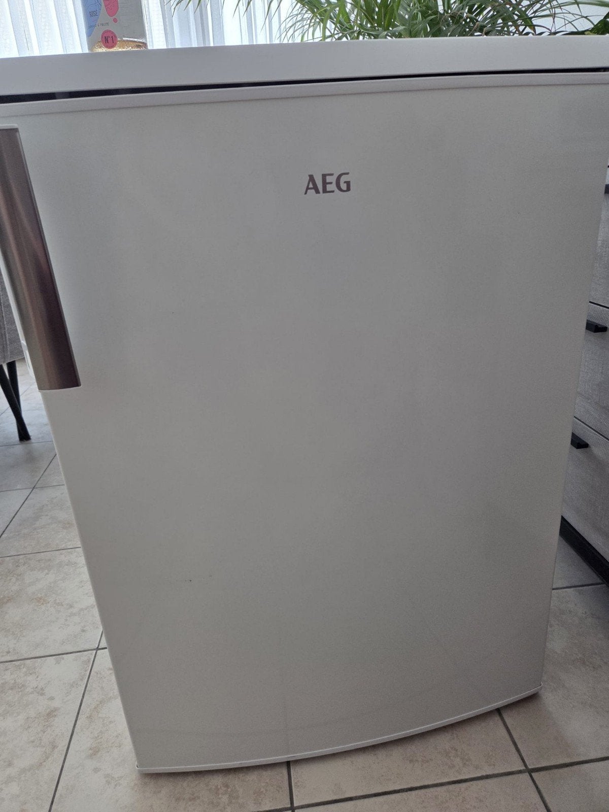 AEG frigo, Ophalen