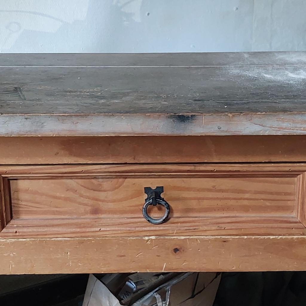Bureau vintage avec petit tiroir., 150 à 200 cm, Rustiek, Enlèvement, Utilisé
