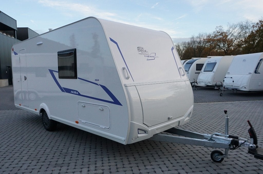 Nieuwe 4pers.Caravelair met queens bed, treinzit, MTM 1300kg, Caravans en Kamperen, Caravans, Bedrijf, Treinzit, Hordeur, Caravelair