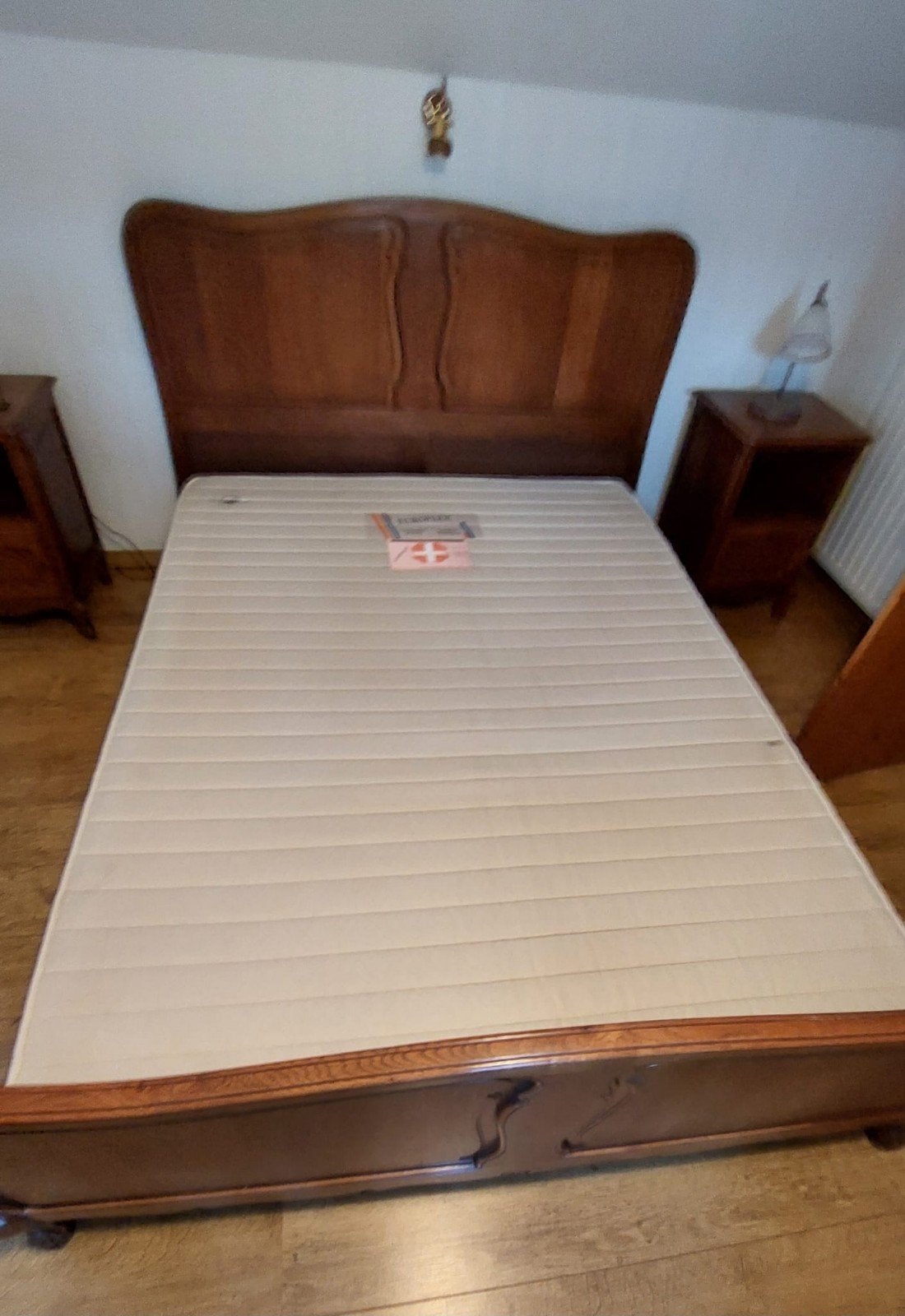 Lit  2 personnes avec tables de chevet, Enlèvement, Utilisé, Deux personnes