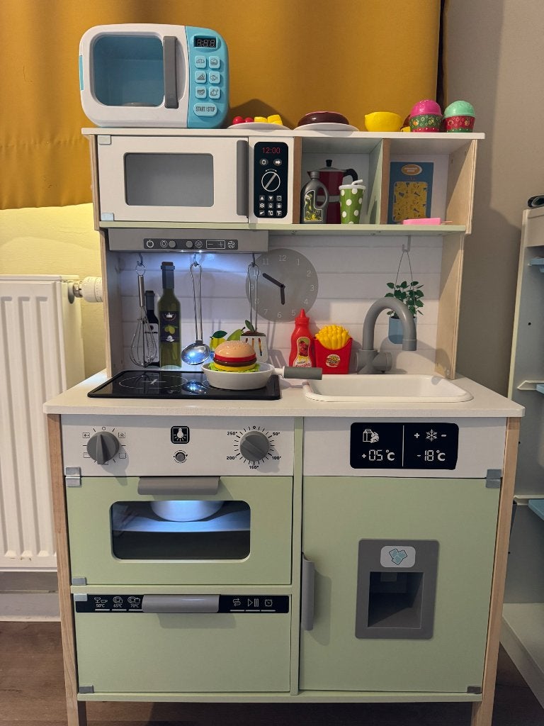 CUISINE EN BOIS RÉALISTE NEUVE +NOMBREUX ACCESSOIRES OFFERTS, Enlèvement ou Envoi, Neuf, Bois, Jouer à la cuisine