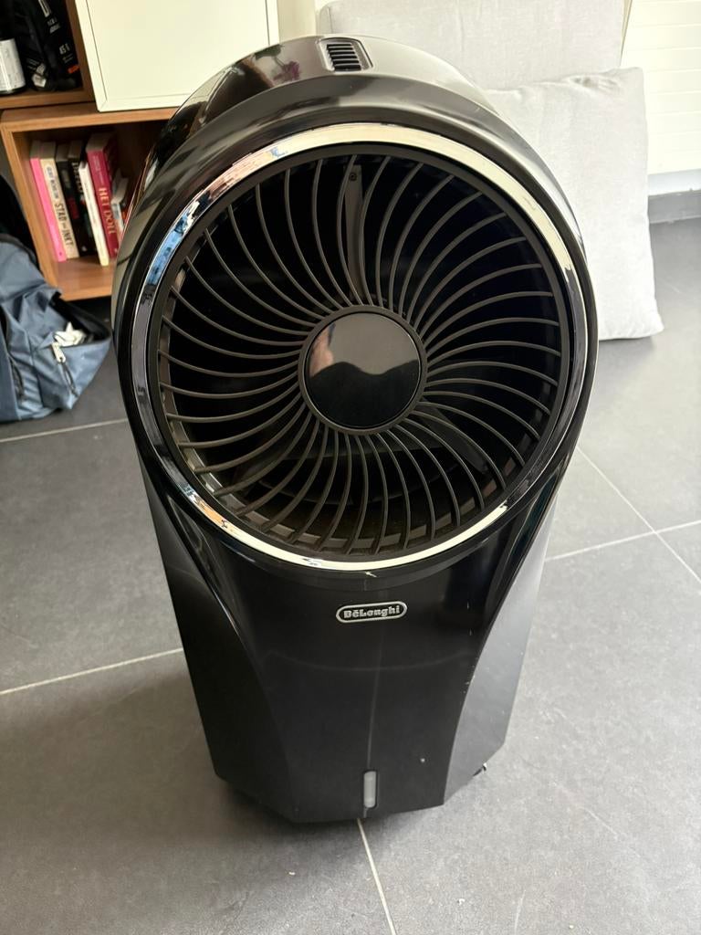 Delonghi EV250 BK, Electroménager, Ventilateurs, Enlèvement, Ventilateur avec télécommande, Utilisé, Ventilateur de sol