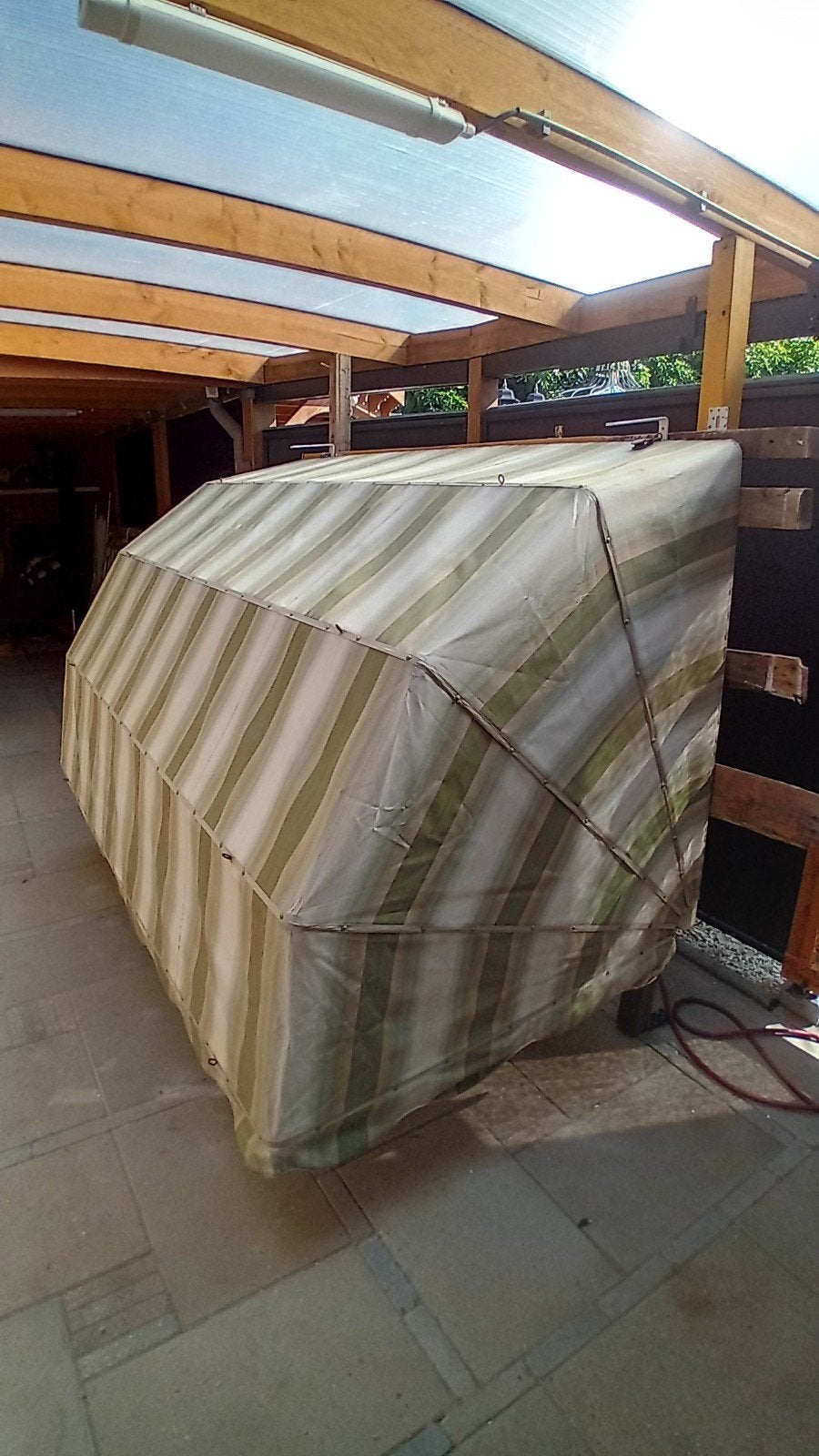 klapluifel 2 st met houten omkasting, Ophalen, Gebruikt