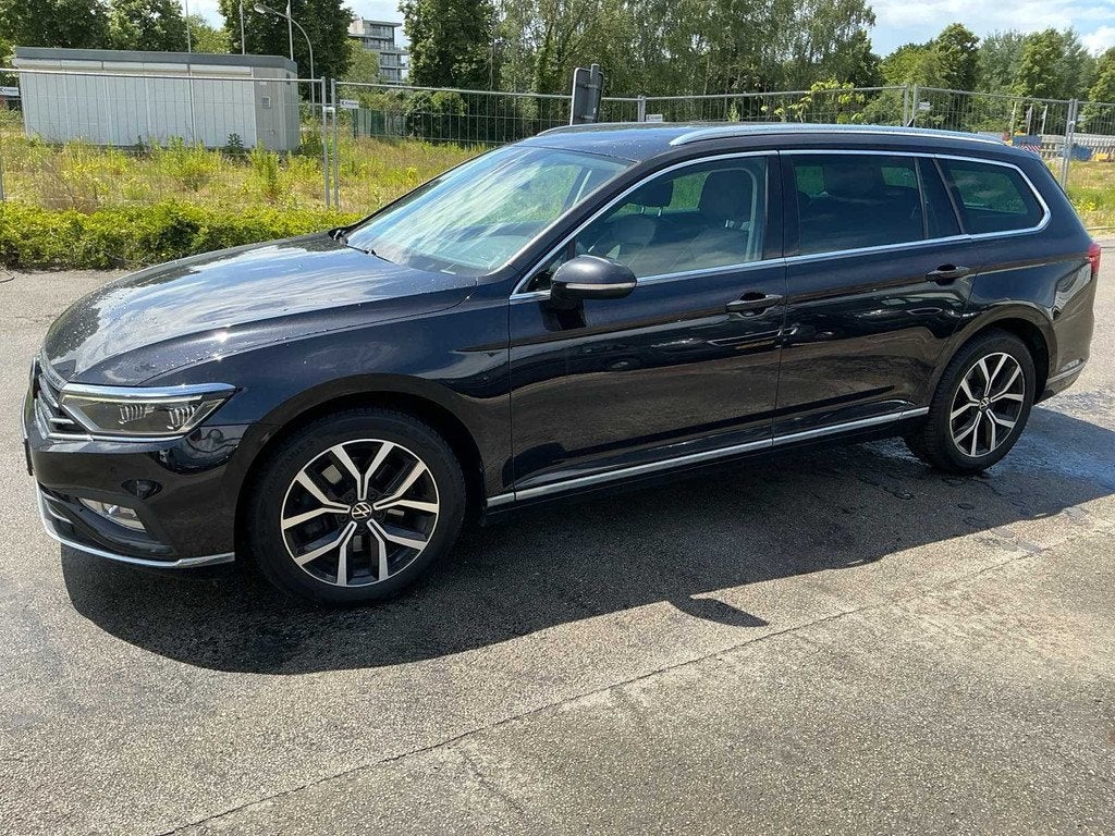 Volkswagen - 2021 Passat 2.0 TDI, Auto's, Automaat, Gebruikt, Bedrijf, Diesel