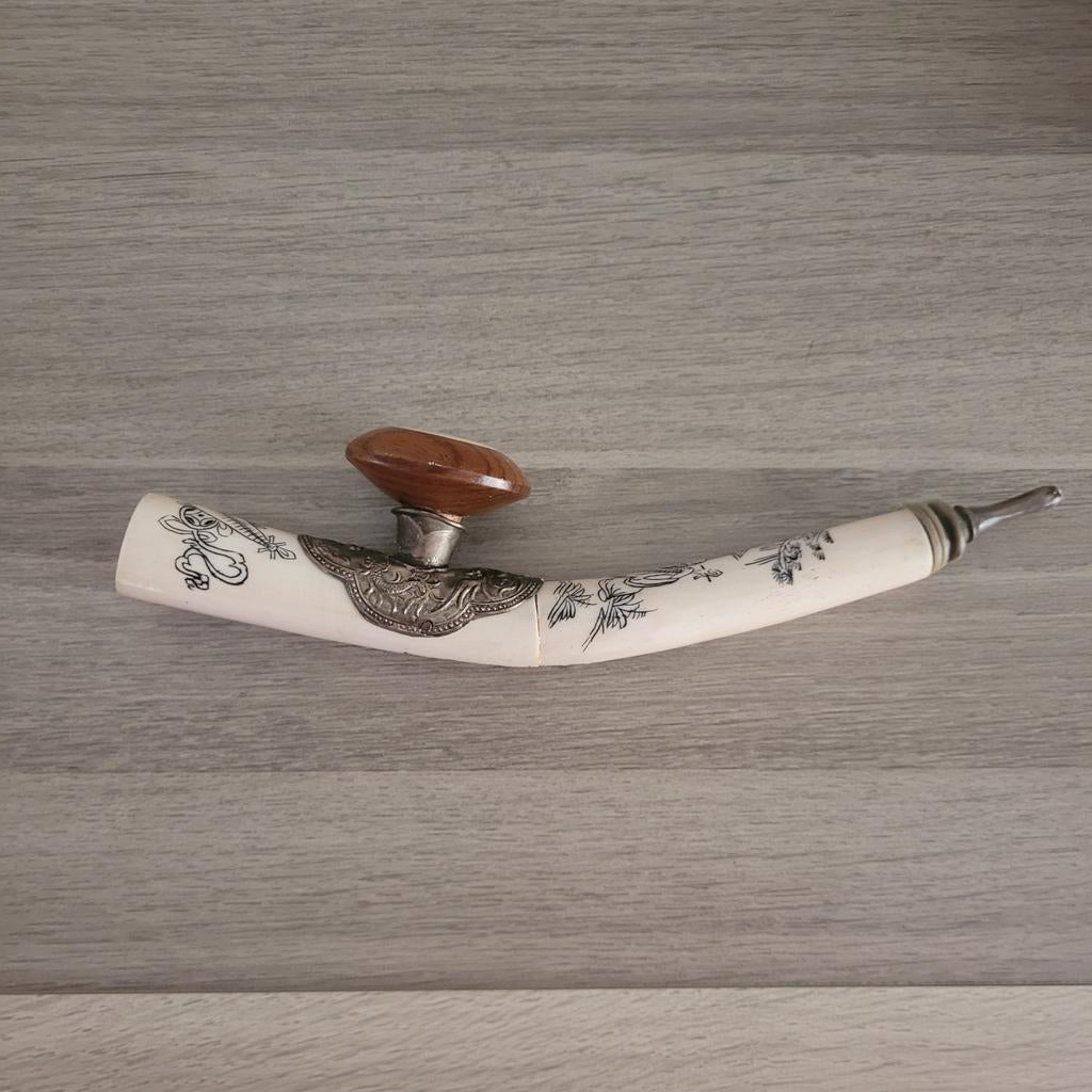 Oude Chinese beenderpijp, Ophalen of Verzenden