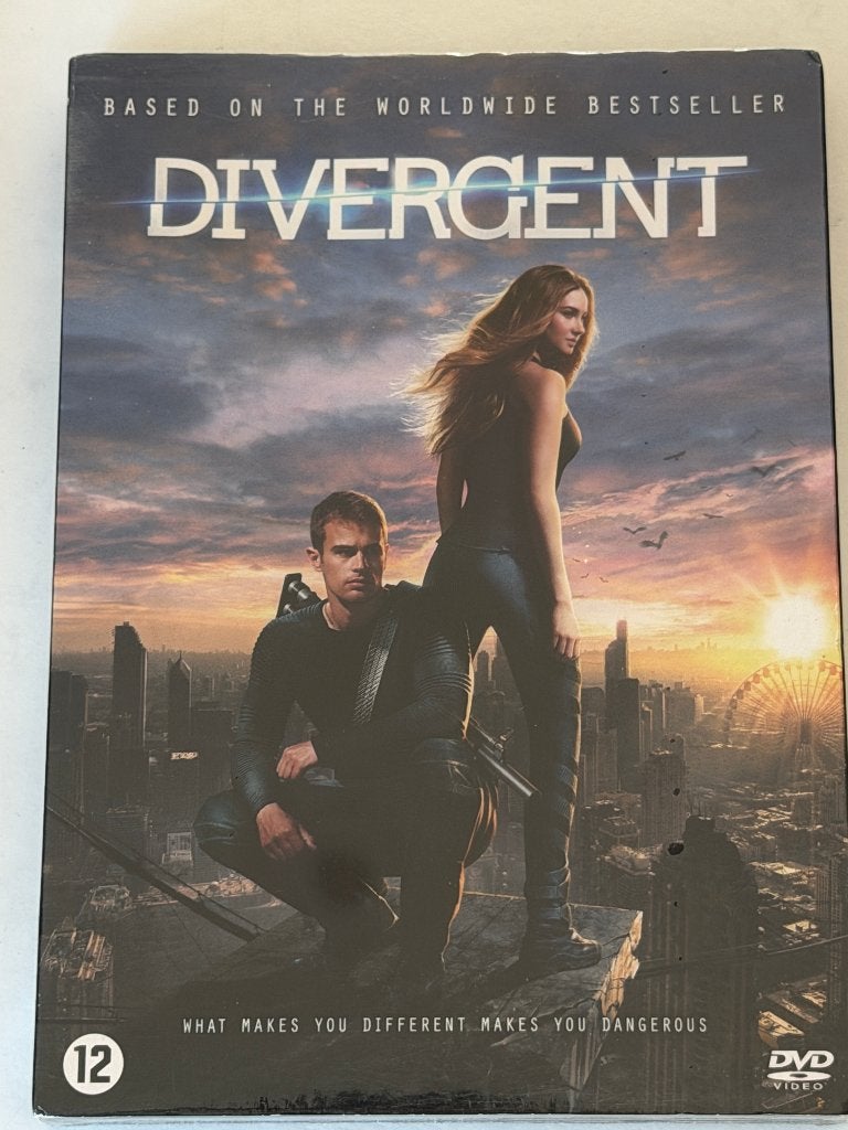 Divergent (DVD), CD & DVD, DVD | Science-Fiction & Fantasy, Enlèvement ou Envoi, Anglais, Fantasy, Néerlandais