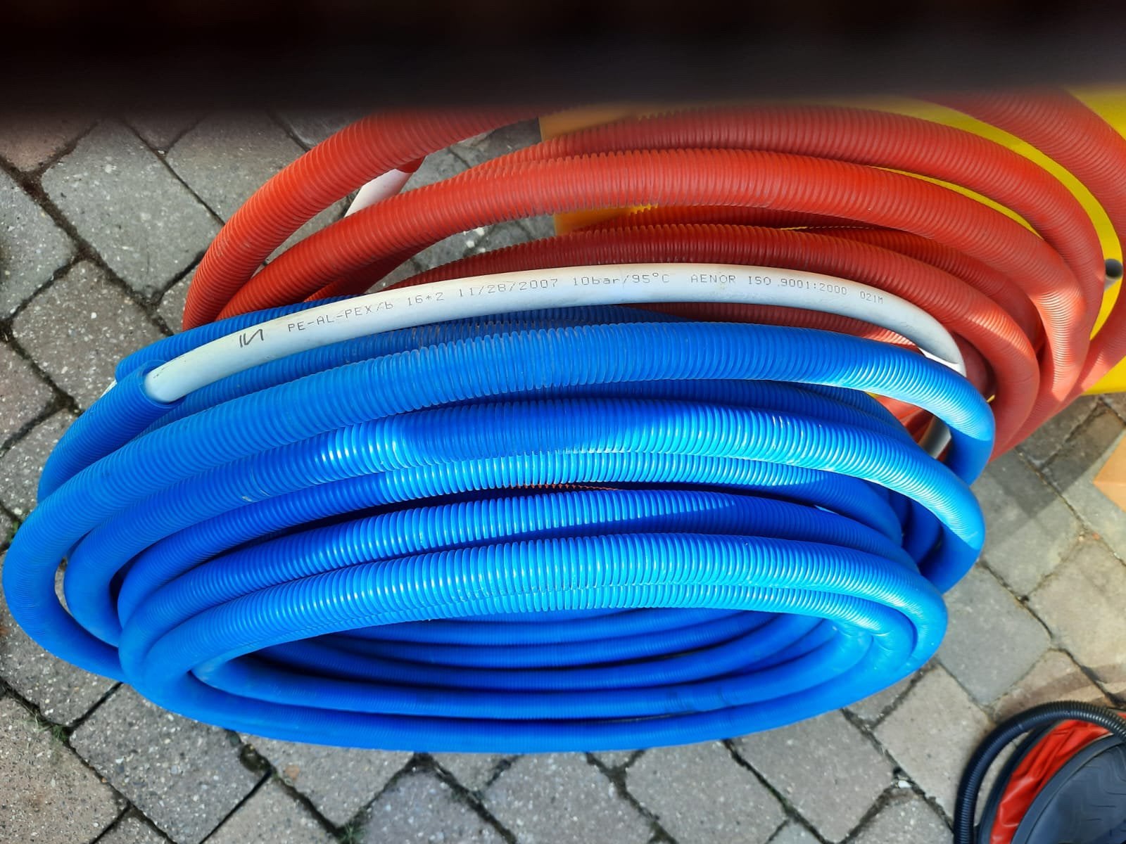 Meerlaagse sanitaire verwarmingsbuizen, Doe-het-zelf en Bouw, Ophalen, Zo goed als nieuw, Aluminium